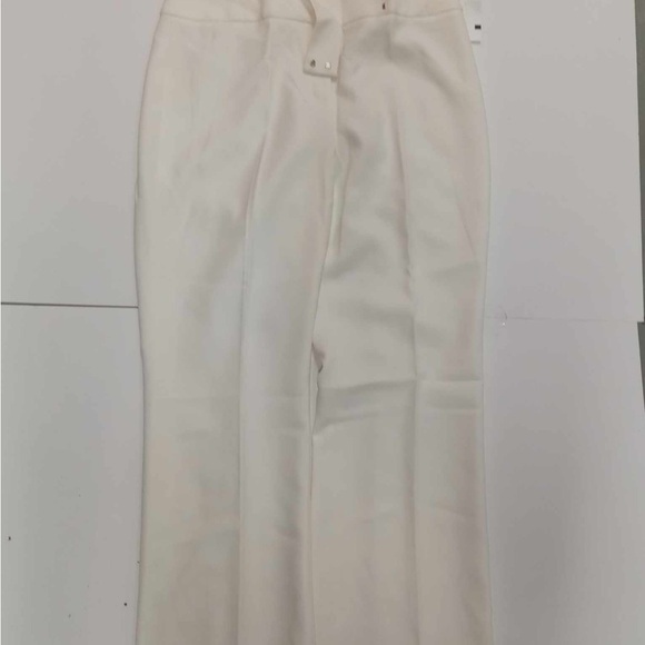 NWT Tahari Arthur S. Levine Ivory Pant Suit – Women’s Size 16 - Picture 4 of 5